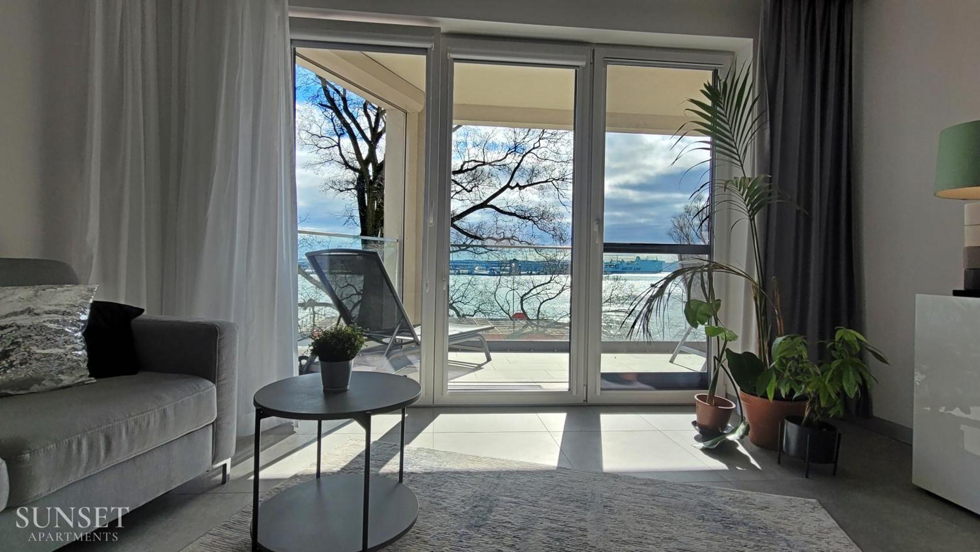 Sunset Apartments - Flotylla. Widok Na Port + Parking. Swinoujscie Exterior foto